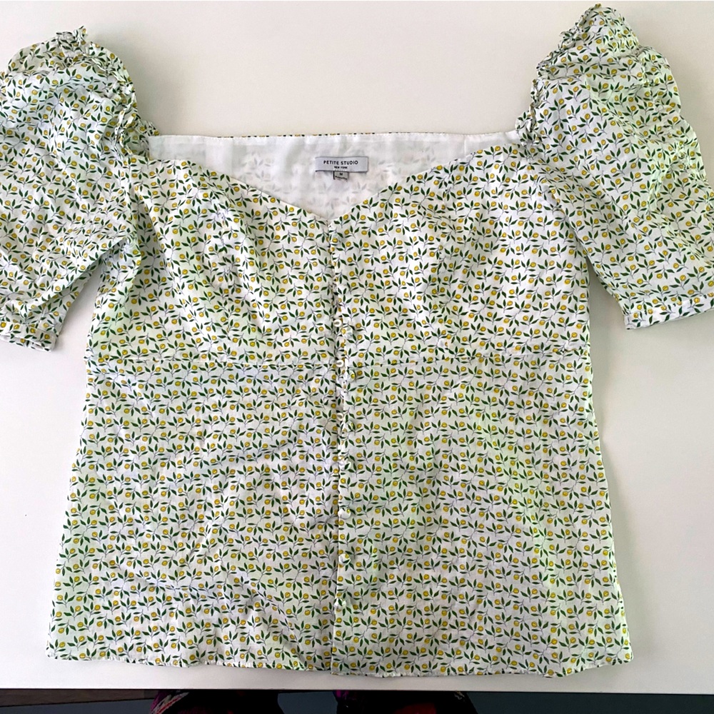 Floral Blouse with Square Collar